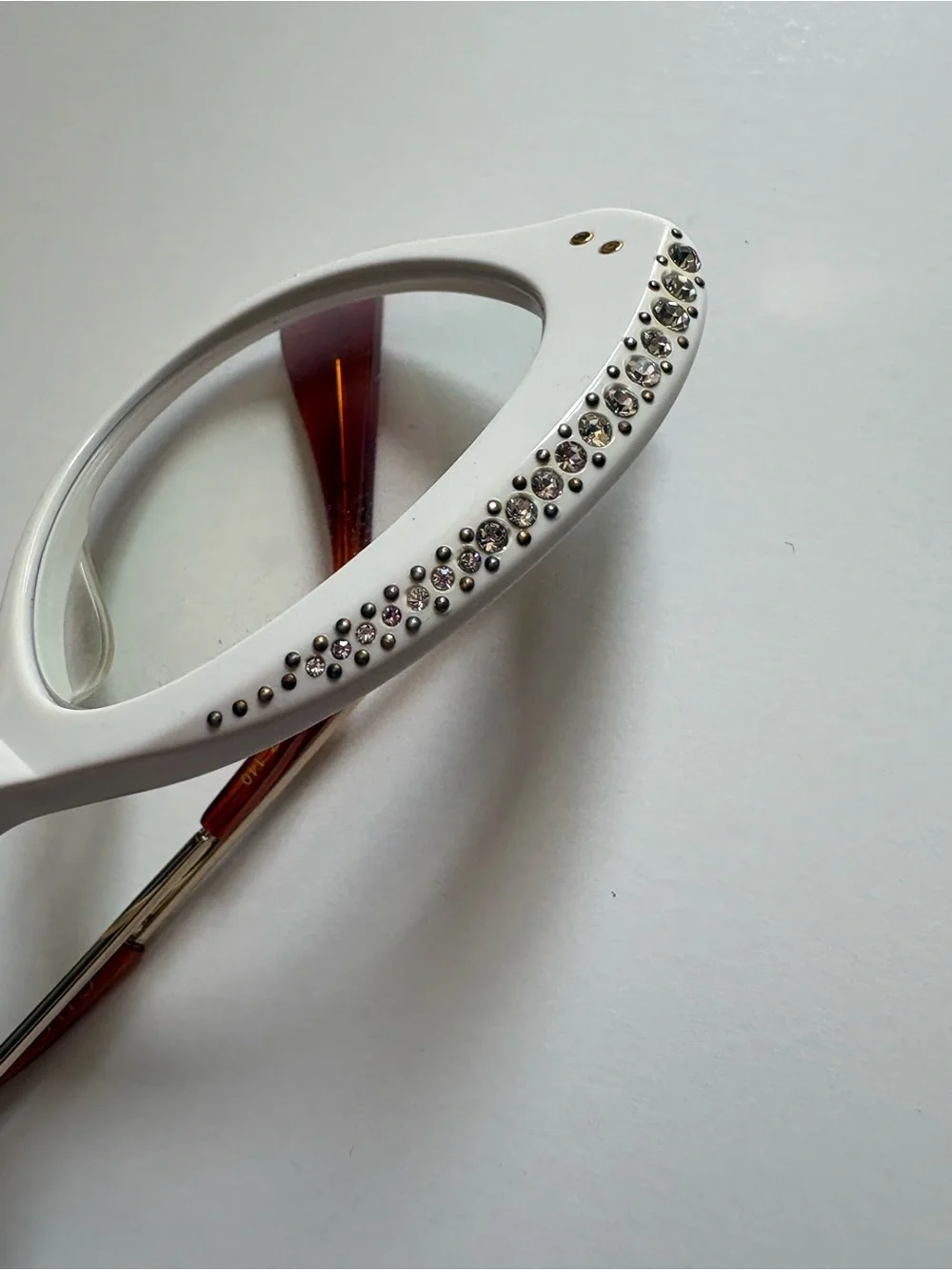 Gucci Glasses - Picture 15 of 16
